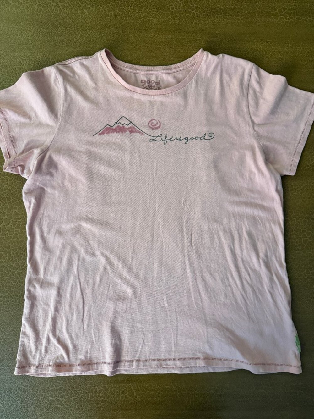 Life is Good Karma Mountain Short Sleeve Semi-Fitted TShirt - Size Large
